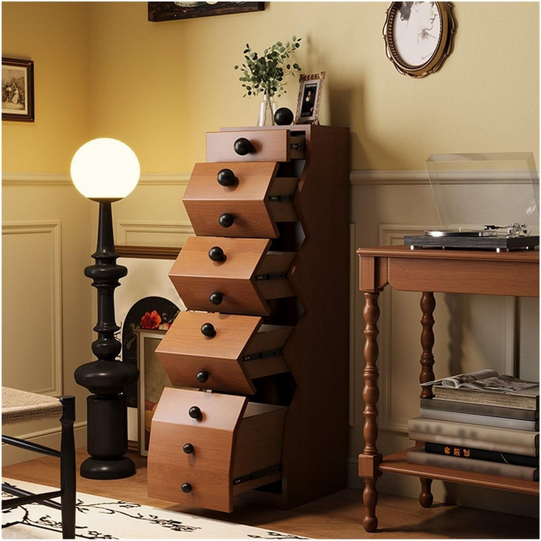 Sideboard in Nussbaumbraun mit 5 Schubladen