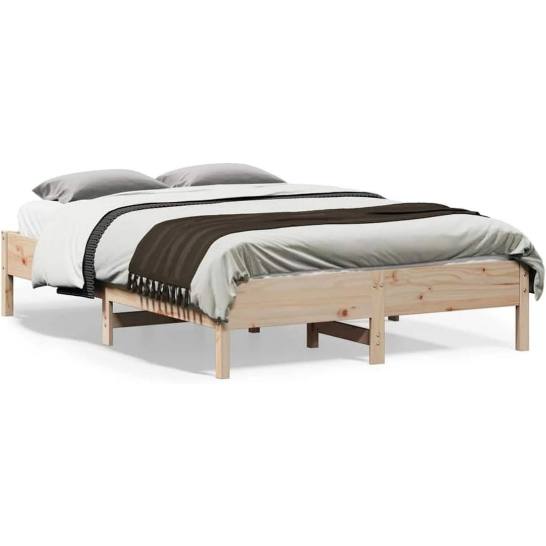Bettgestell mit den Massen 140 x 190 cm in Naturbraun