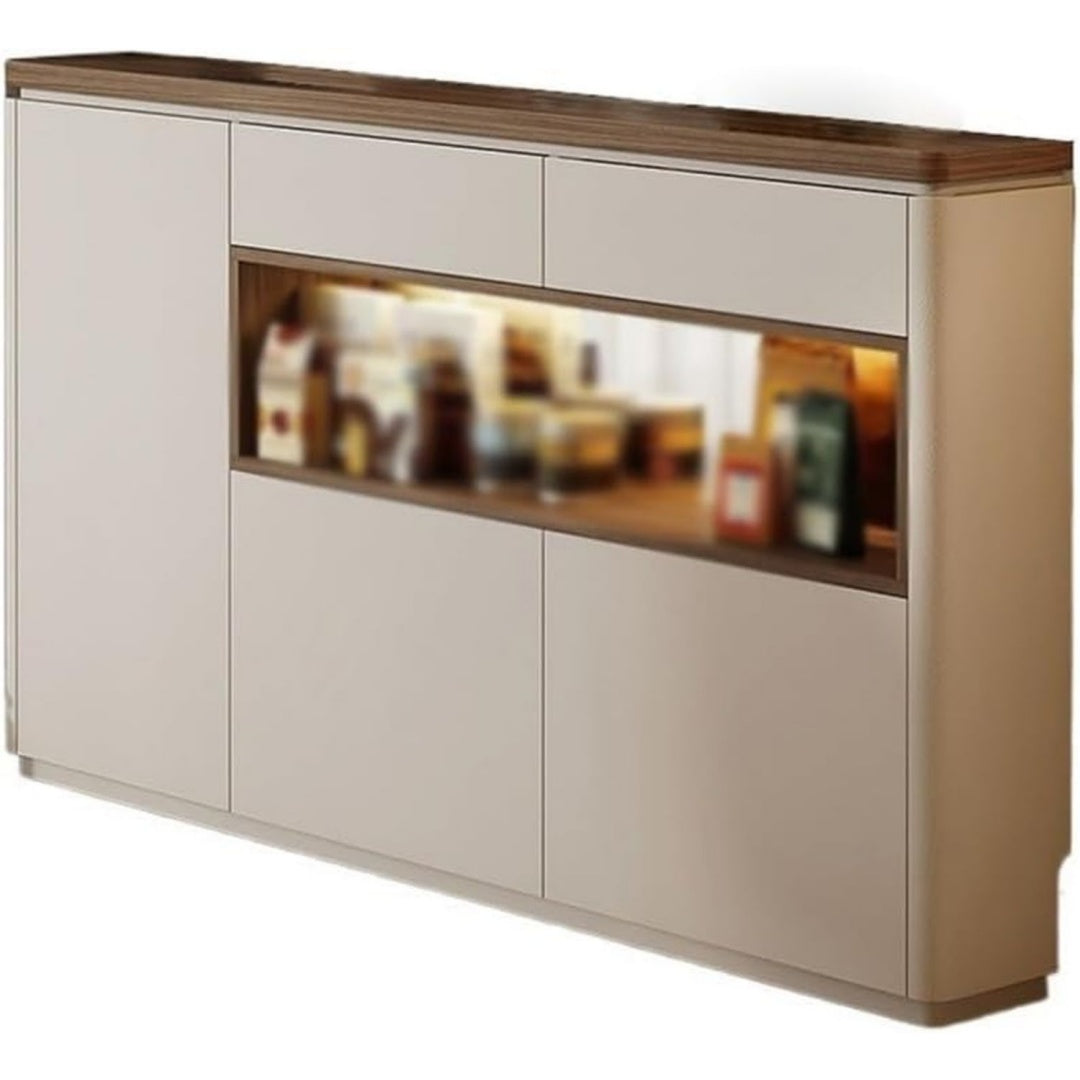 Taupe bestimmt die Farbgebung von dem Sideboard